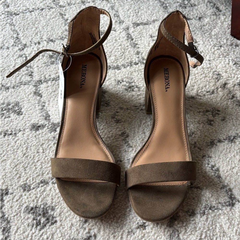 Merona Women's Green Heeled Sandals